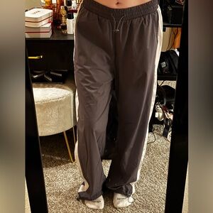 Women’s track suit pants